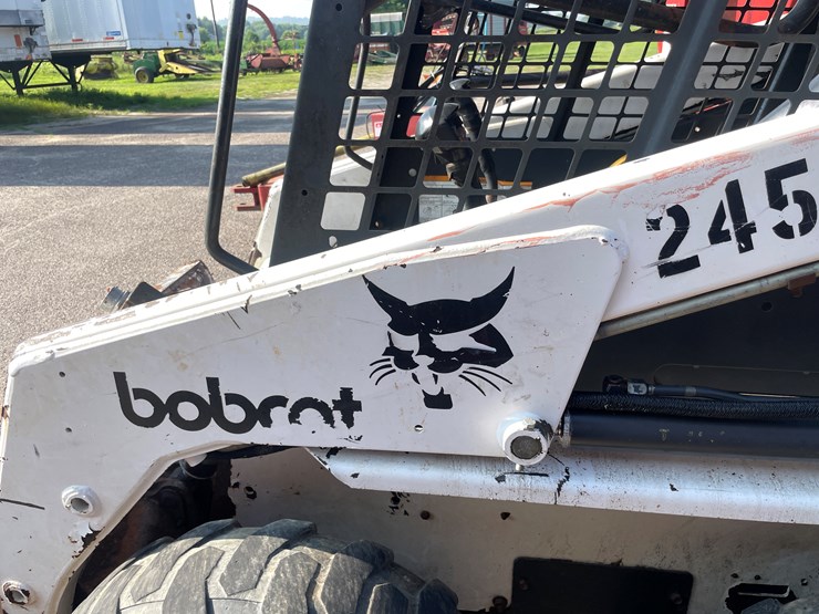 bobcat-753-image-22