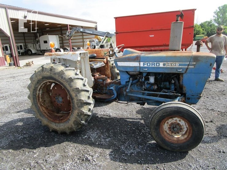 ford-3600-image-9