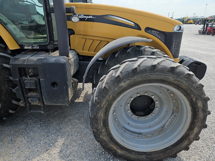 2009-challenger-mt675c-image-19