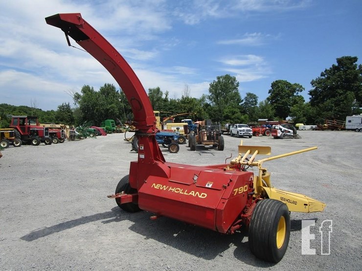 new-holland-790-image-14