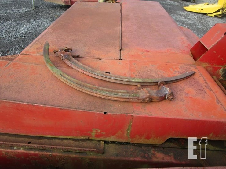 new-holland-273-image-2
