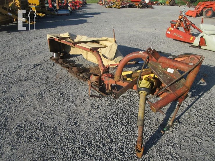 new-holland-462-image-1