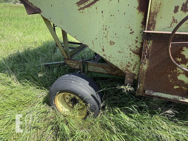 john-deere-605-image-12