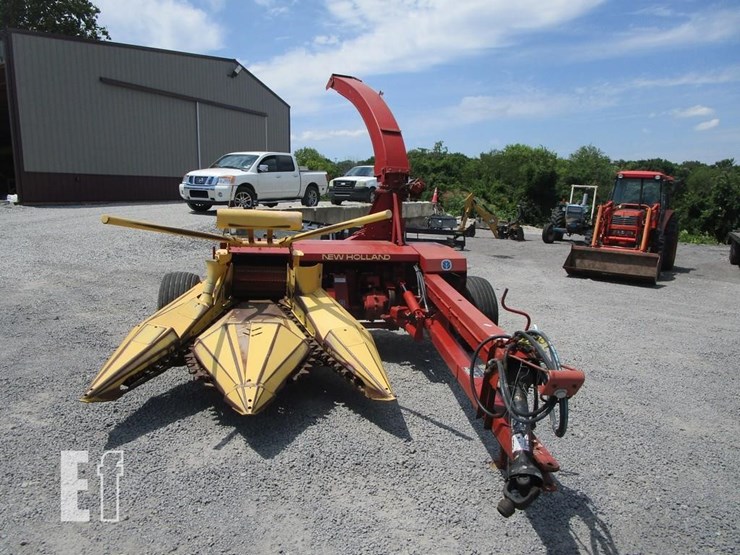 new-holland-790-image-2
