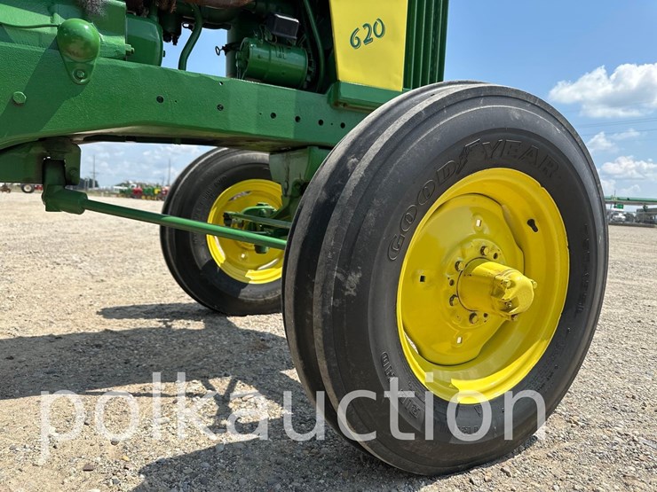 john-deere-620-image-17