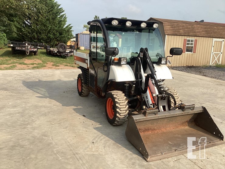 2017-bobcat-toolcat-5600-image-6