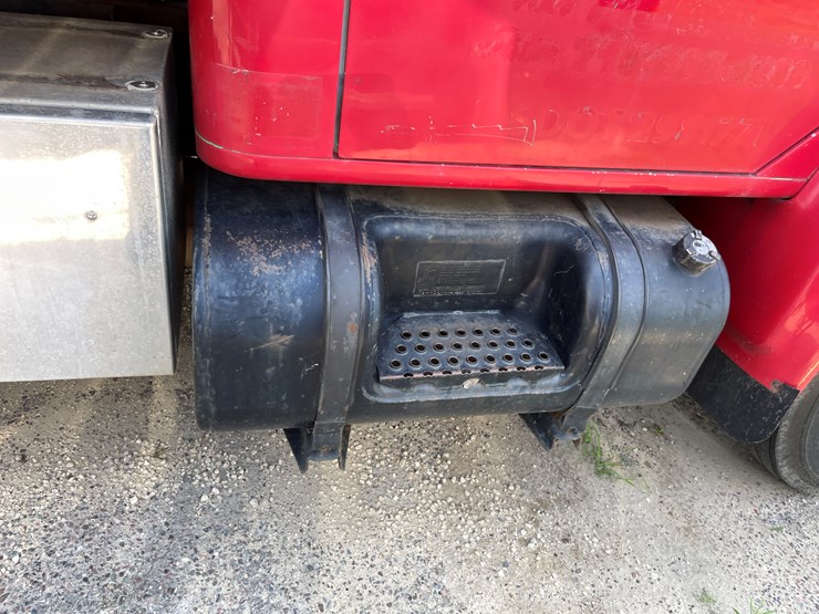 #1012-•-1993-international-dump-truck-(has-wi-title)-image-61