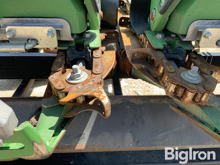 2019-john-deere-712c-image-18