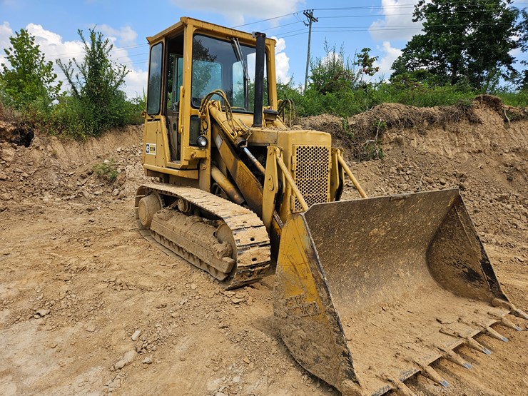 caterpillar-931b-image-26
