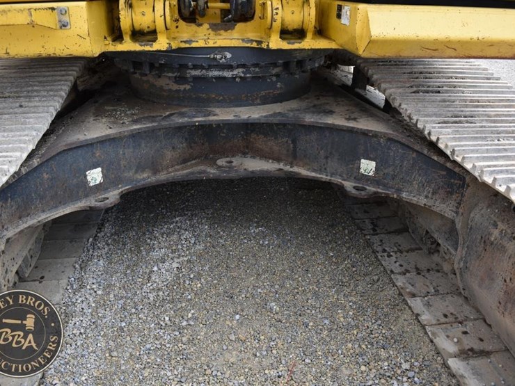 2015-komatsu-pc360-lc-11-image-26
