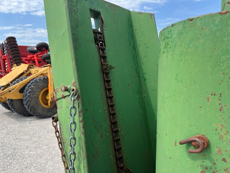john-deere-750-image-4