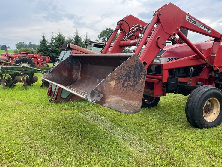 case-ih-3230-image-26