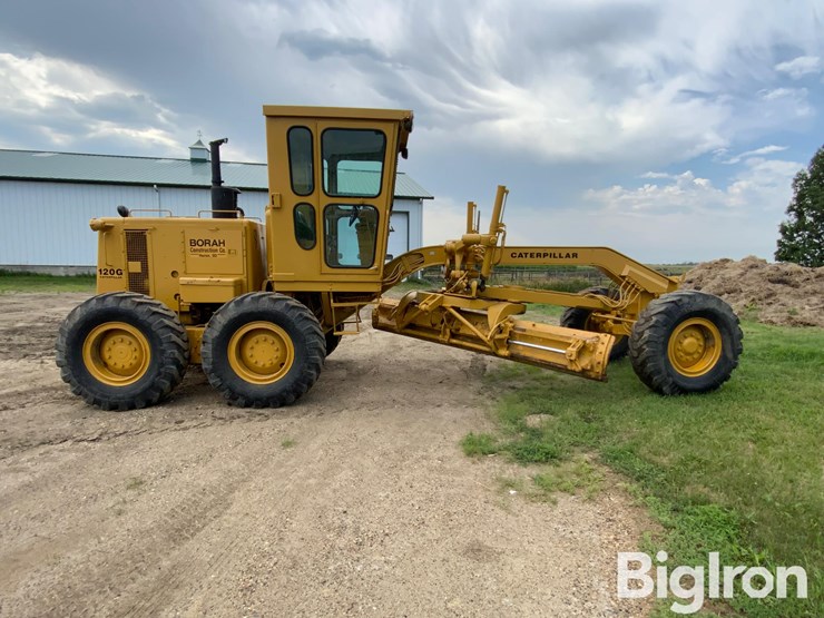 1977-caterpillar-120g-image-4