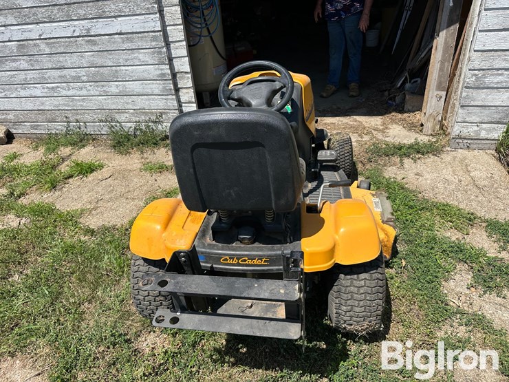 2007-cub-cadet-i1050-image-6