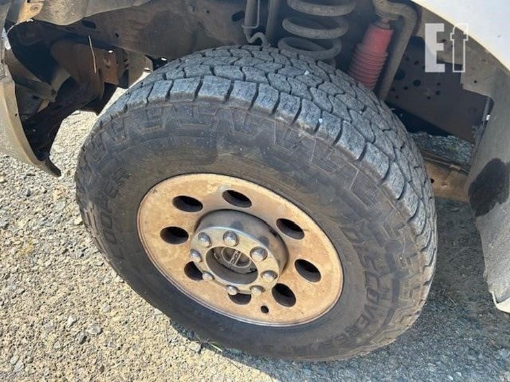 2006-ford-f350-sd-lariat-image-18