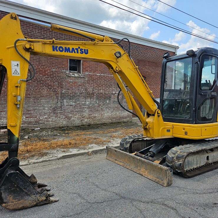 2018 KOMATSU PC55MR