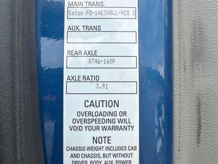 2015-kenworth-t880-image-21