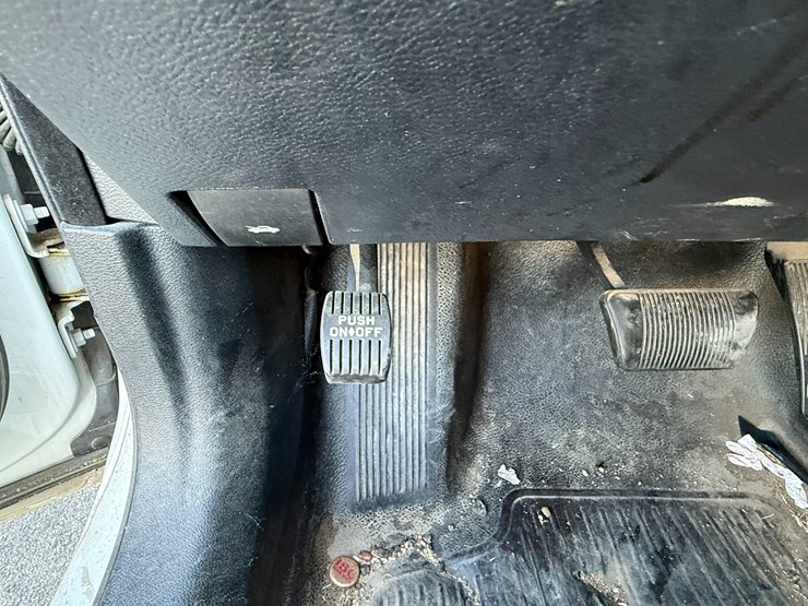 #26458-•-2018-dodge-charger-sedan-2c3cdxat6jh212440-image-39