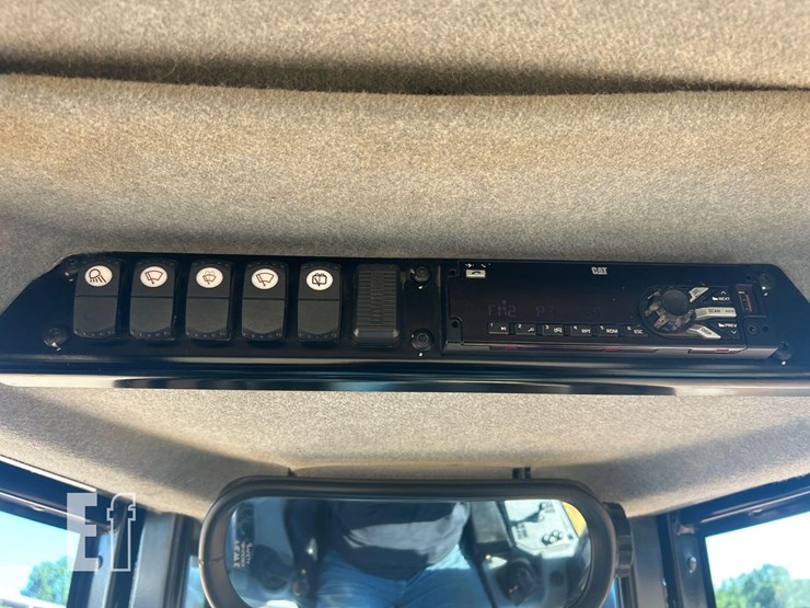 2018-caterpillar-d6n-xl-image-50