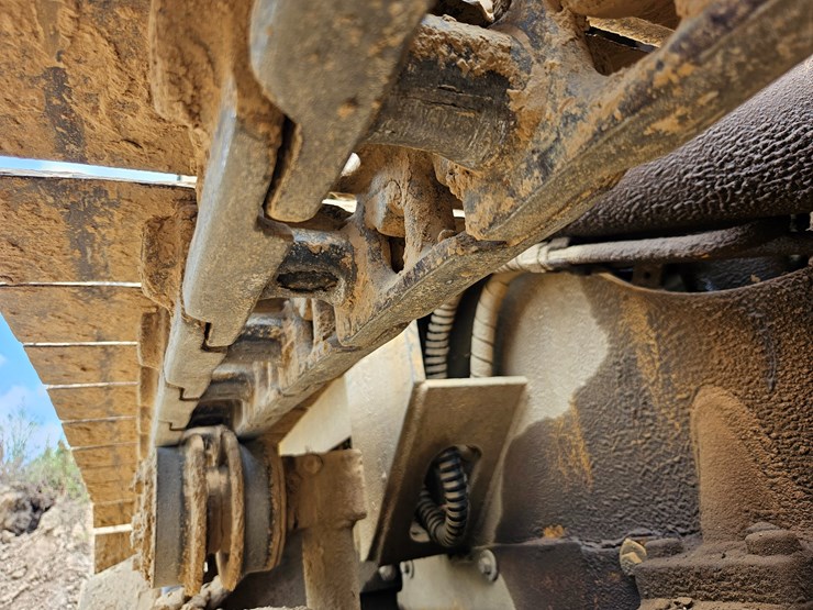 caterpillar-931b-image-63