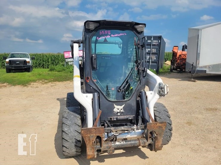 2021-bobcat-s64-image-4