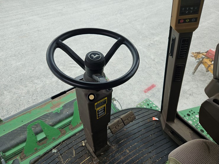 2010-john-deere-2010-image-10