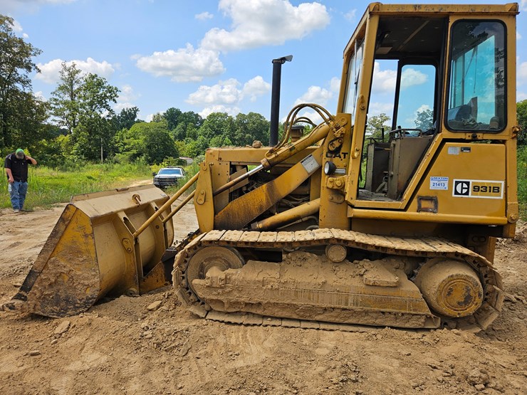 caterpillar-931b-image-7