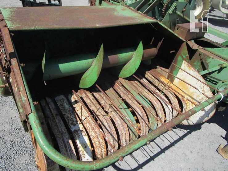 john-deere-24t-image-3