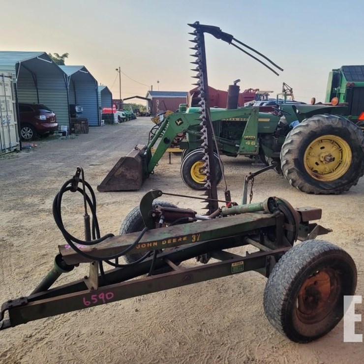 JOHN DEERE 37