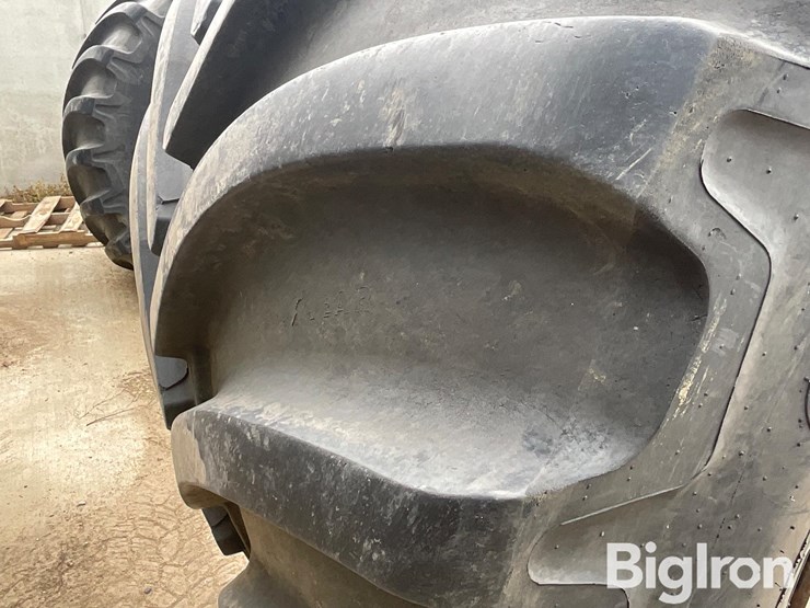 new-holland-615-image-14