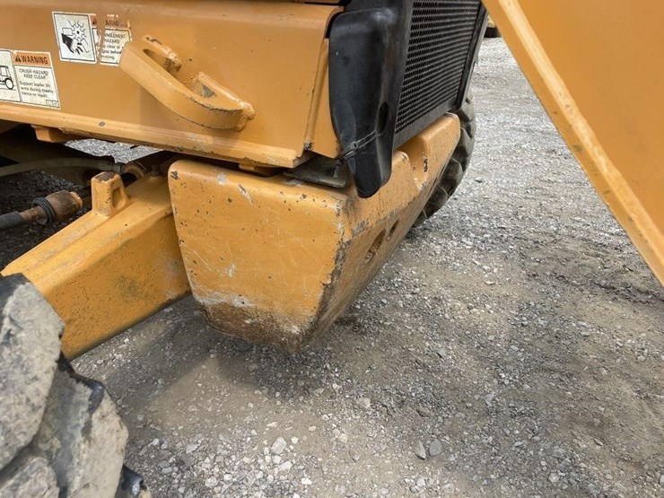 2013-case-580sn-image-13