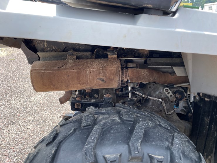 #1064-•-2018-polaris-570-utility-edition-4x4-image-17