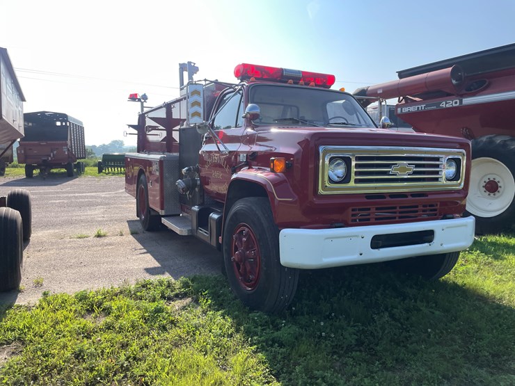 #1017-•-1985-retired-firetruck-(has-wi-title)-image-3