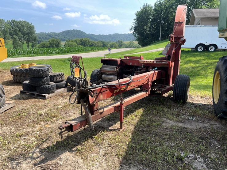 #1066-•-sperry-new-holland-892-chopper-(arcadia,-wi)-image-1