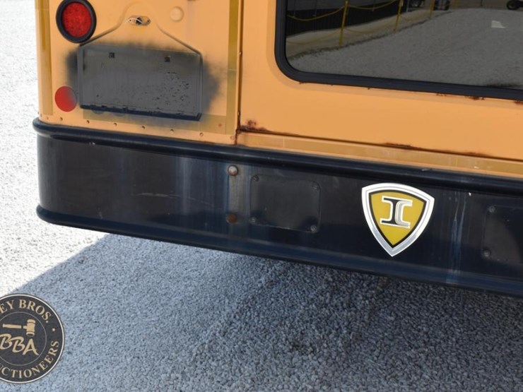 2012-ic-bus-ce-image-15