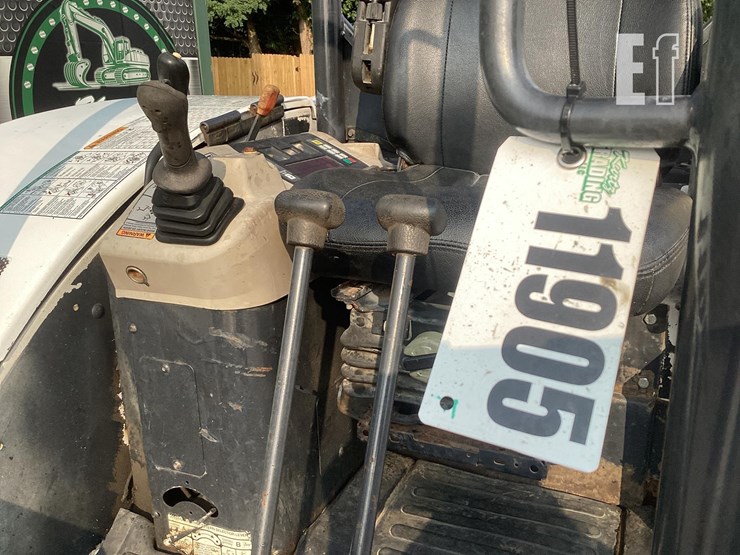 2006-bobcat-435-image-22