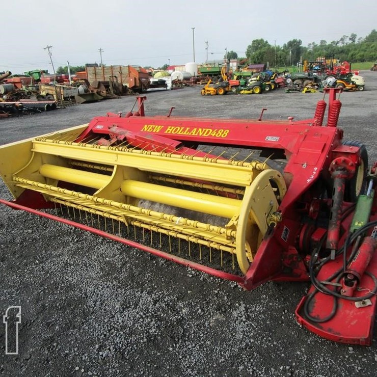 NEW HOLLAND 488