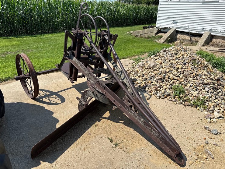 adams-antique-road-grader-blade-image-1