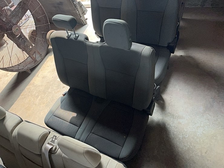 ford-backseat-support-equipment-image-1