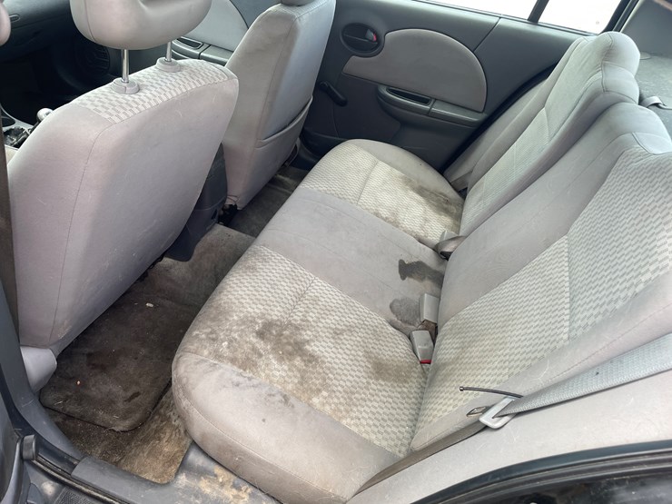 #1044-•-2006-saturn-ion-(has-mn-title)-image-19