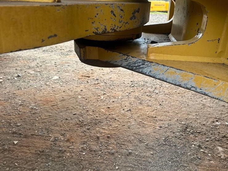 2021-caterpillar-980m-image-28
