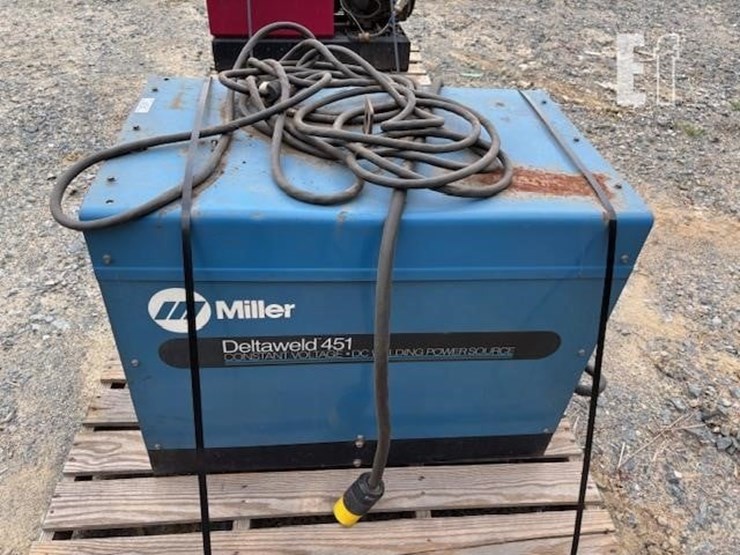 miller-deltaweld-451-image-1