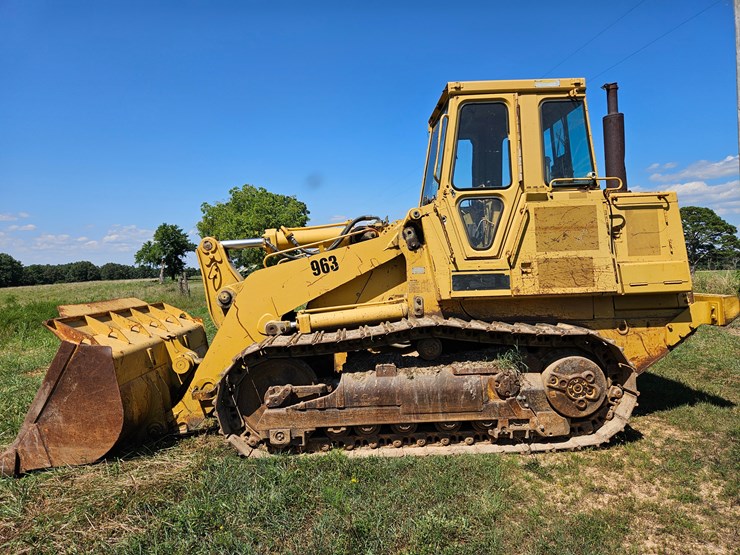 caterpillar-963-image-8