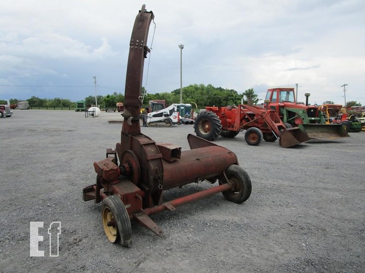 new-holland-33-image-5