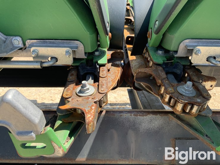 2019-john-deere-712c-image-10
