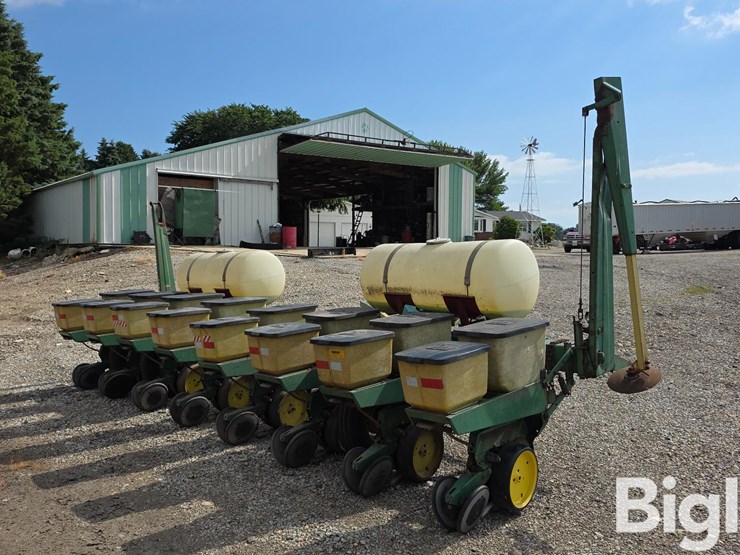john-deere-7000-image-5