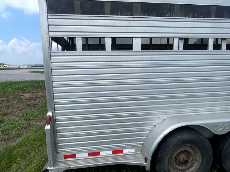 #1029-•-2002-c&c-20'-gooseneck-aluminum-trailer-(has-wi-title)-image-24