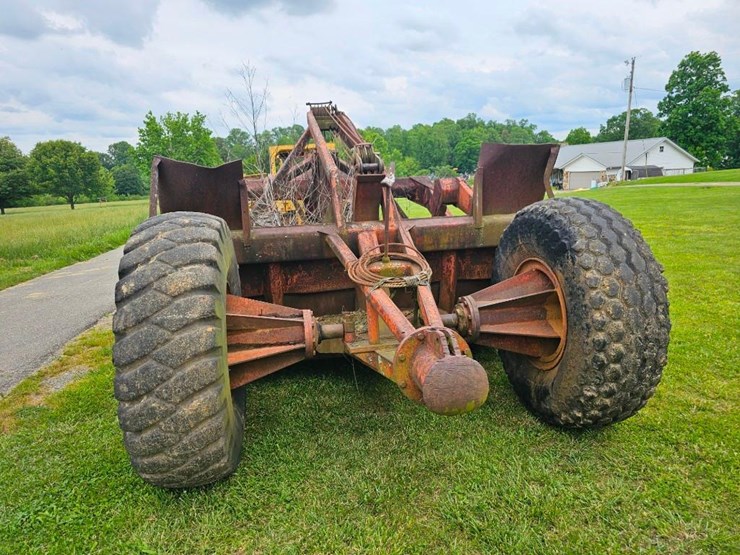 caterpillar-d7-image-2