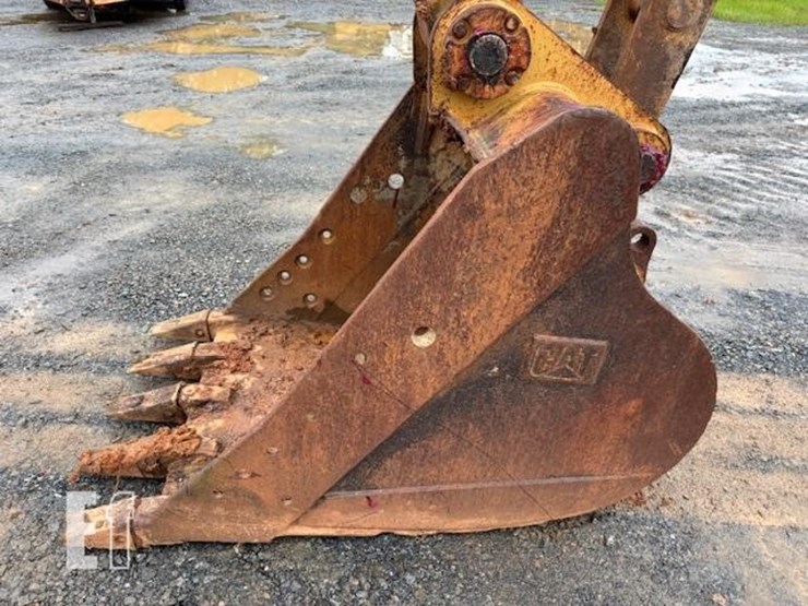 2002-caterpillar-320c-image-22