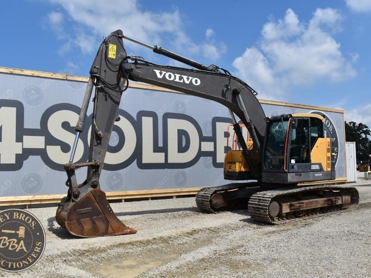 2018-volvo-ecr235el-image-3